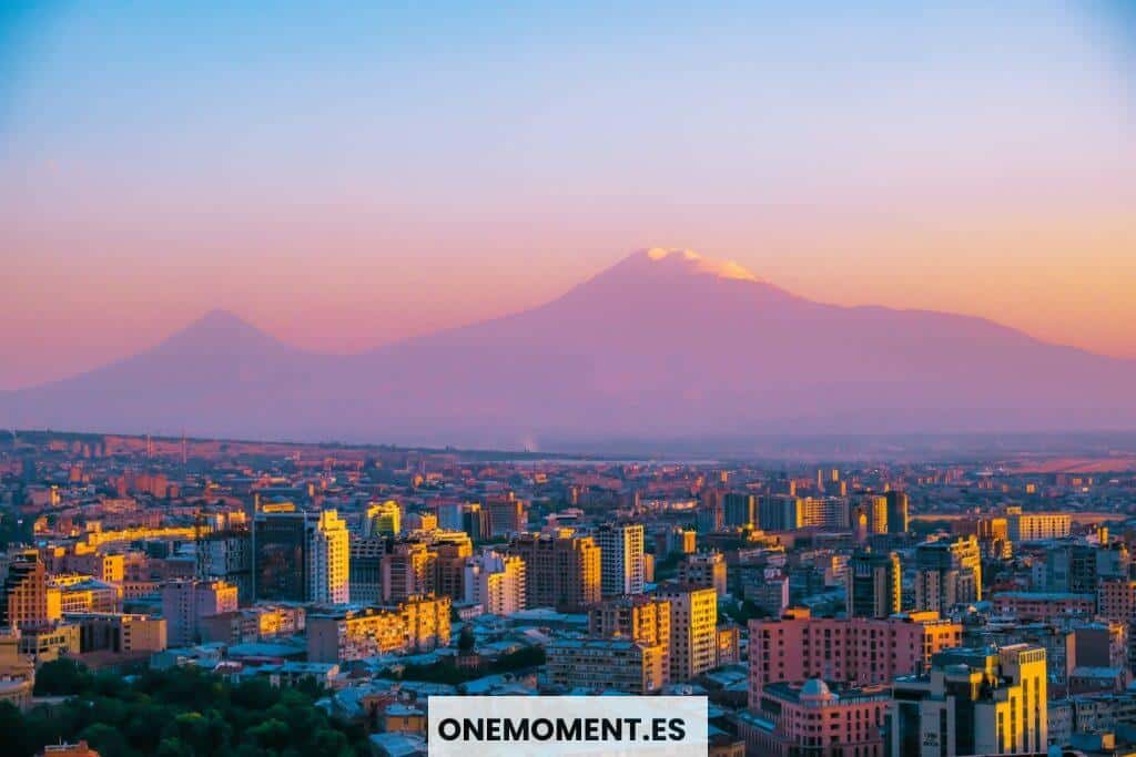 aerial view of city buildings during daytime