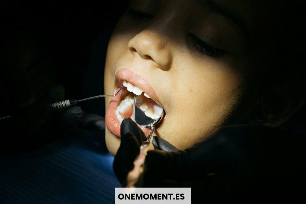 dentista en clinica